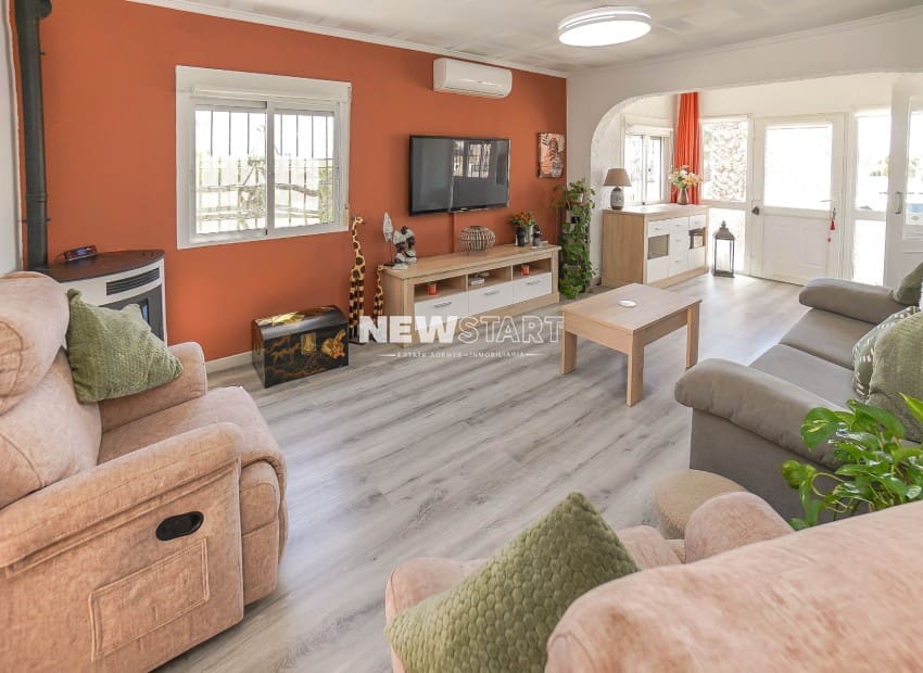 2 bedroom Villa for sale in San Fulgencio - € 199,000 (Ref: 9854413)