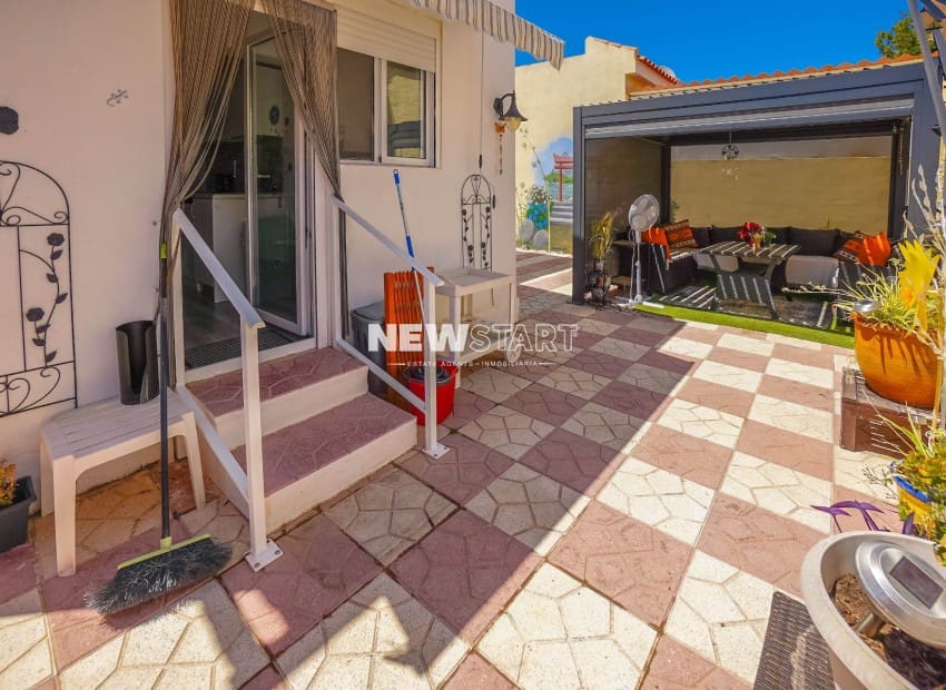 2 bedroom Villa for sale in San Fulgencio - € 199,000 (Ref: 9854413)