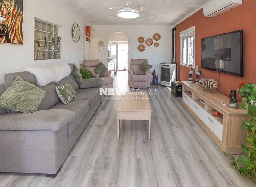 2 bedroom Villa for sale in San Fulgencio - € 199,000 (Ref: 9854413)