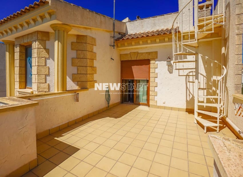3 soveværelse Villa til salg i La Marina med swimmingpool - € 409.000 (Ref: 9854414)
