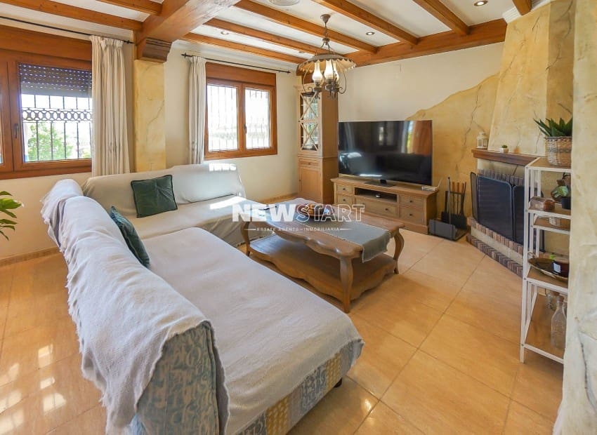 3 soveværelse Villa til salg i La Marina med swimmingpool - € 409.000 (Ref: 9854414)