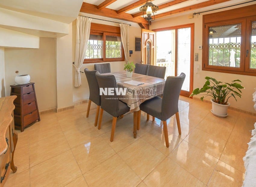3 soveværelse Villa til salg i La Marina med swimmingpool - € 409.000 (Ref: 9854414)