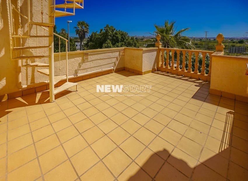 3 soveværelse Villa til salg i La Marina med swimmingpool - € 409.000 (Ref: 9854414)