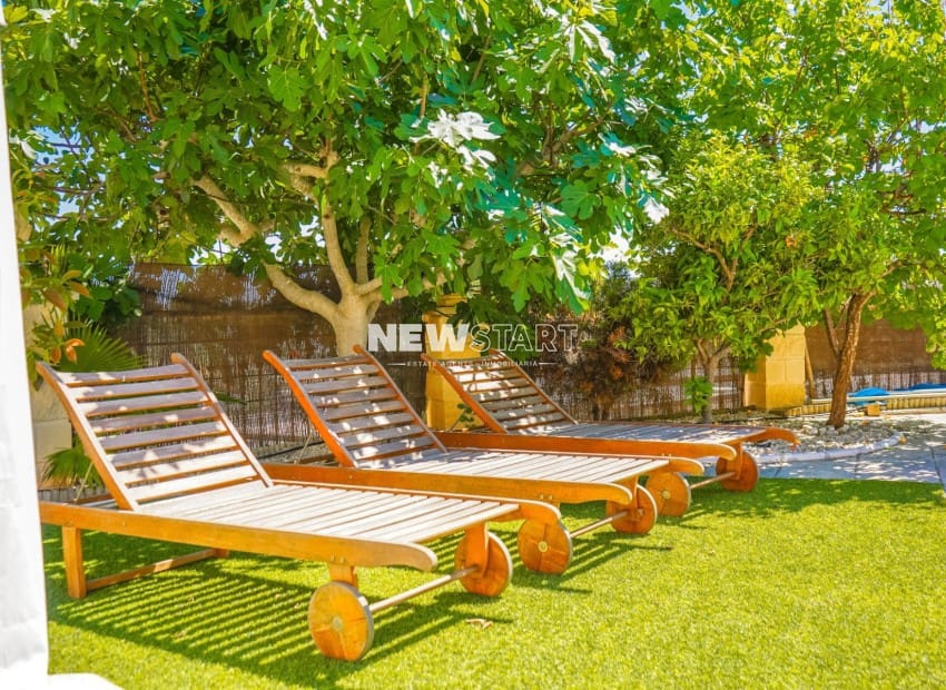 3 soveværelse Villa til salg i La Marina med swimmingpool - € 409.000 (Ref: 9854414)