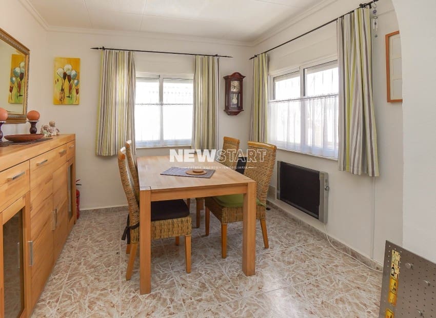 2 soverom Bungalow til salgs i San Fulgencio med garasje - € 115 000 (Ref: 9865525)