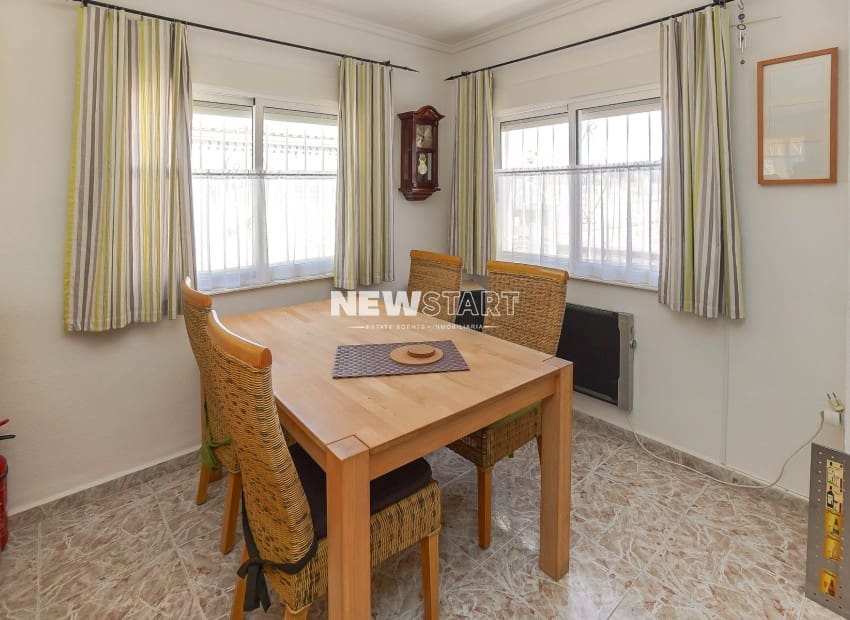 2 soverom Bungalow til salgs i San Fulgencio med garasje - € 115 000 (Ref: 9865525)