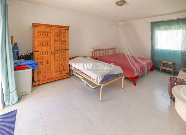 Casa de 2 habitaciones en San Fulgencio en venta - 116.950 € (Ref: 9892962)
