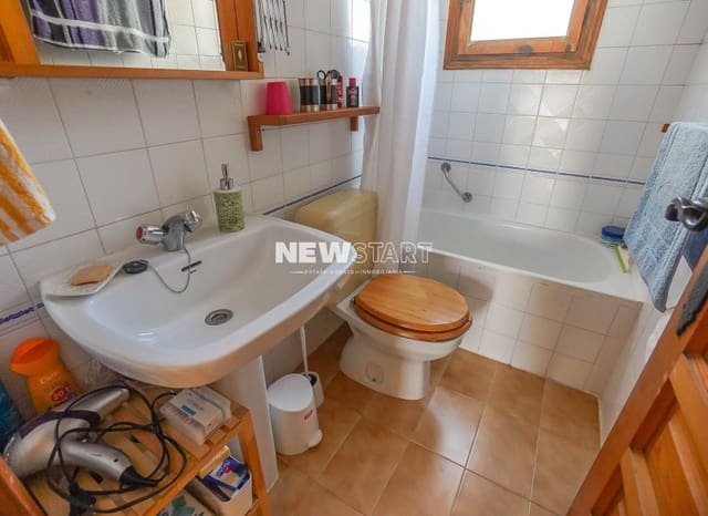 Casa de 2 habitaciones en San Fulgencio en venta - 116.950 € (Ref: 9892962)