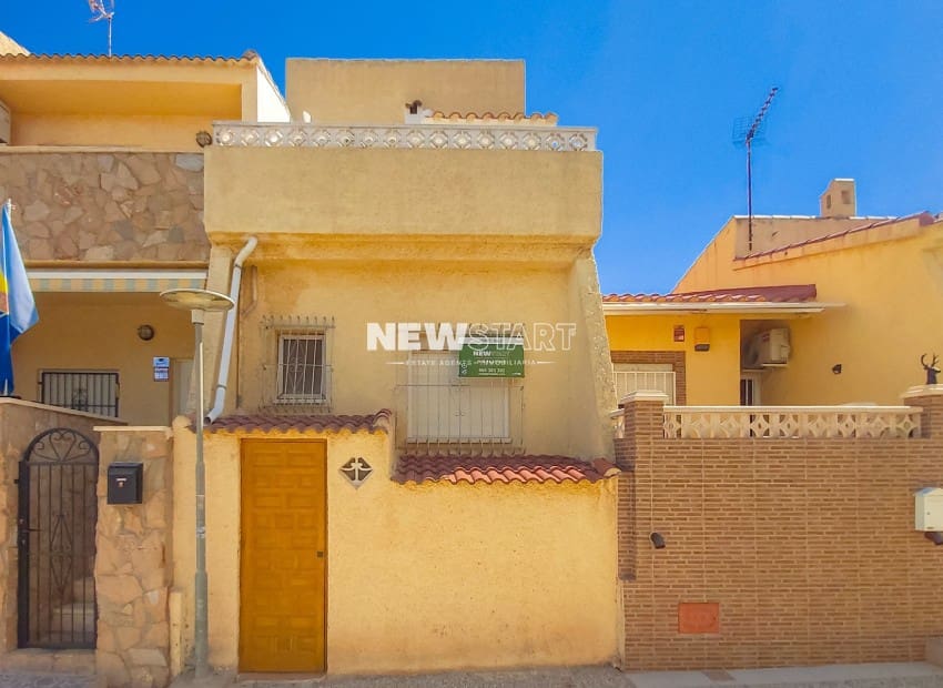 2 bedroom Townhouse for sale in San Fulgencio - € 112,950 (Ref: 9892962)