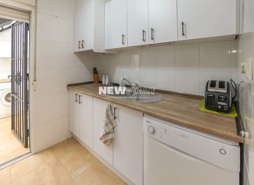 3 soveværelse Semi-Rækkehus til salg i San Fulgencio med swimmingpool - € 185.000 (Ref: 9895268)