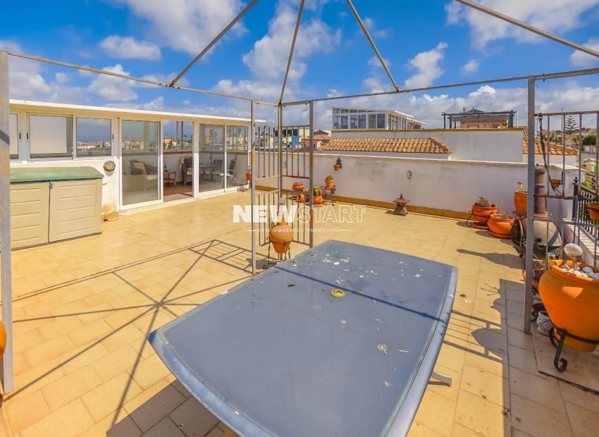 3 soveværelse Semi-Rækkehus til salg i San Fulgencio med swimmingpool - € 185.000 (Ref: 9895268)