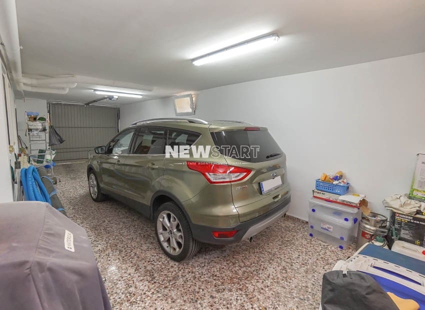 3 makuuhuone Huvila myytävänä paikassa San Fulgencio mukana uima-altaan 
autotalli - 470 000 € (Ref: 9897400)