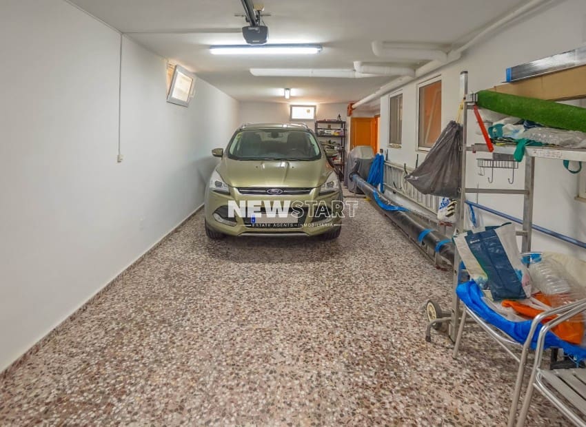 3 makuuhuone Huvila myytävänä paikassa San Fulgencio mukana uima-altaan 
autotalli - 470 000 € (Ref: 9897400)