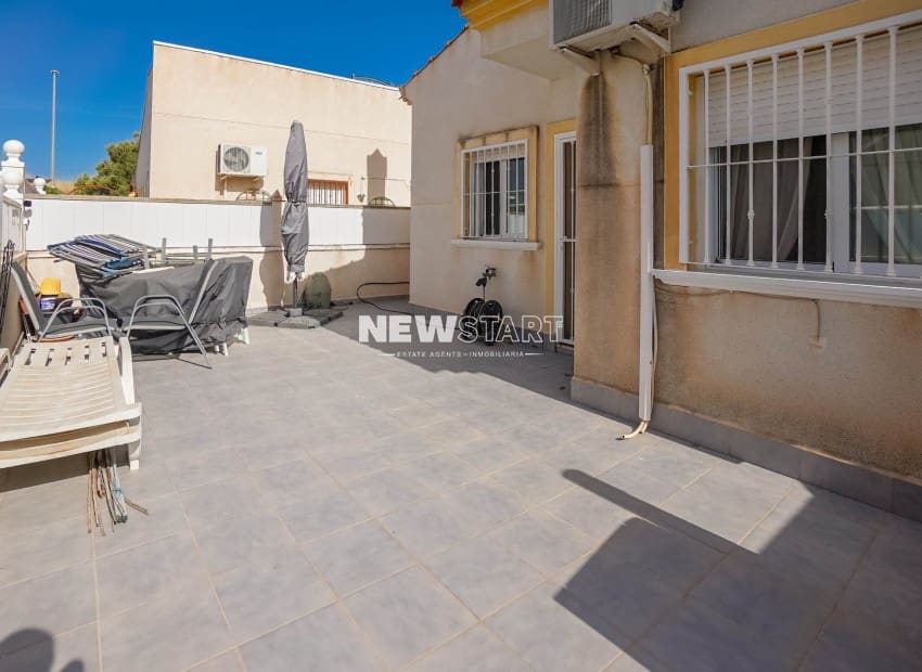 2 soverom Villa til salgs i Algorfa med svømmebasseng - € 225 000 (Ref: 9927890)
