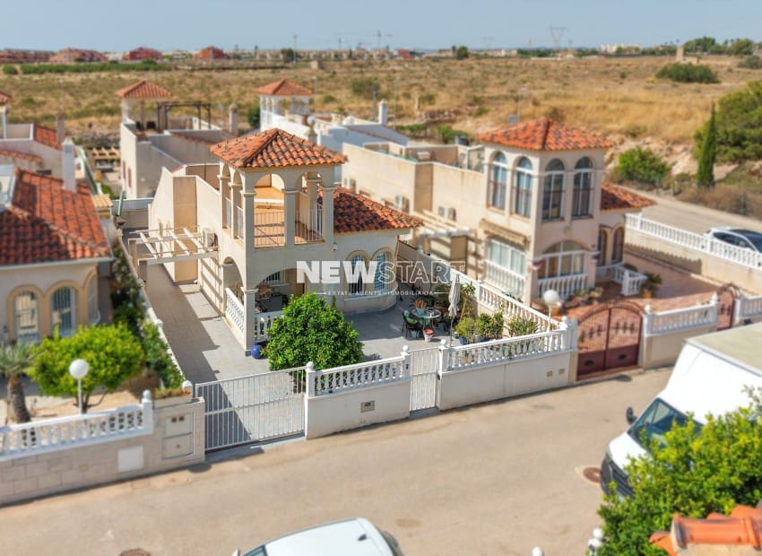 2 soverom Villa til salgs i Algorfa med svømmebasseng - € 225 000 (Ref: 9927890)
