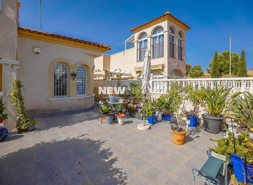 2 soverom Villa til salgs i Algorfa med svømmebasseng - € 225 000 (Ref: 9927890)