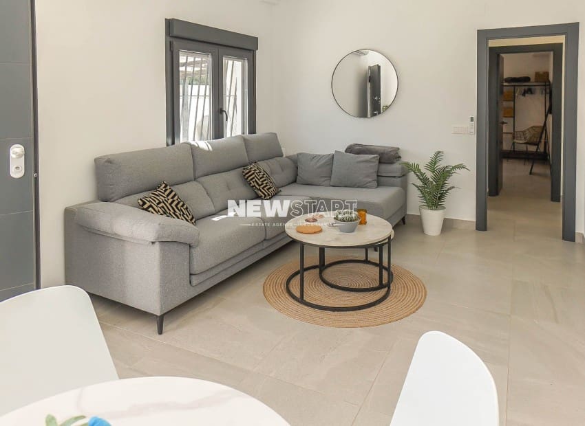 3 sovrum Villa till salu i San Fulgencio med pool - 475 000 € (Ref: 9927891)