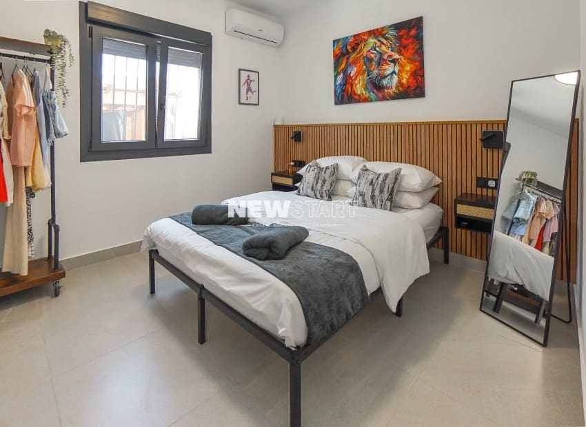 3 sovrum Villa till salu i San Fulgencio med pool - 475 000 € (Ref: 9927891)