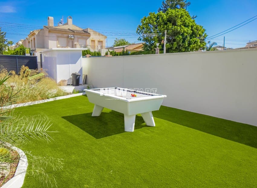 3 sovrum Villa till salu i San Fulgencio med pool - 475 000 € (Ref: 9927891)