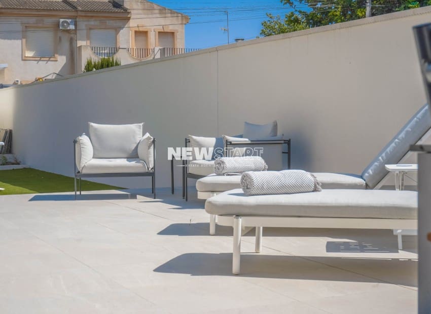 3 sovrum Villa till salu i San Fulgencio med pool - 475 000 € (Ref: 9927891)
