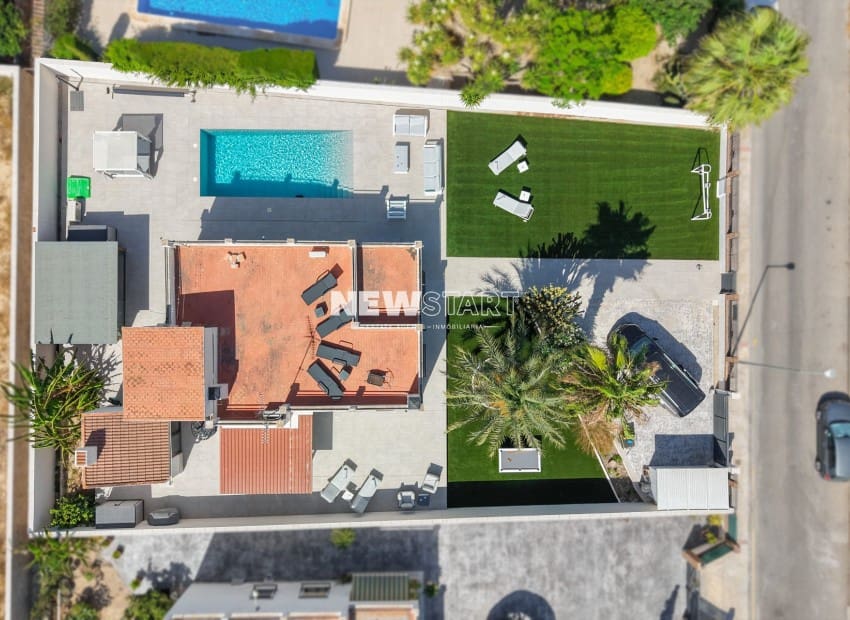 3 sovrum Villa till salu i San Fulgencio med pool - 475 000 € (Ref: 9927891)