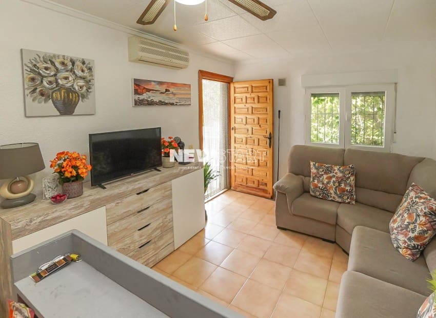 2 Zimmer Bungalow zu verkaufen in San Fulgencio mit Garage - 97.500 € (Ref: 9940706)
