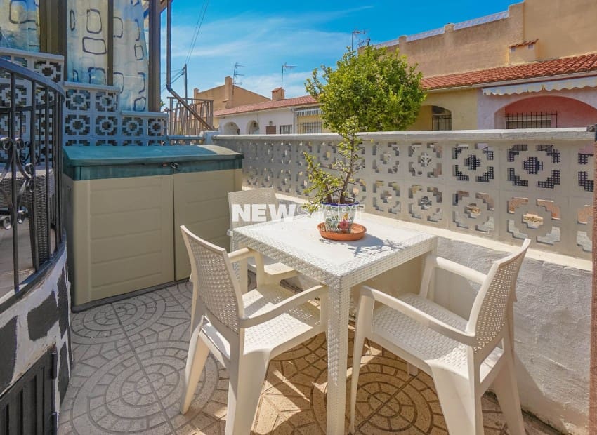 2 Zimmer Bungalow zu verkaufen in San Fulgencio mit Garage - 97.500 € (Ref: 9940706)
