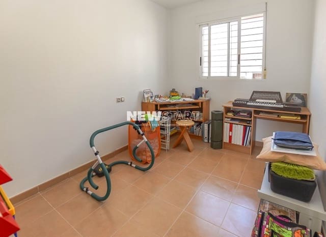 3 soverom Hus til salgs i San Fulgencio med svømmebasseng garasje - € 223 000 (Ref: 9940826)