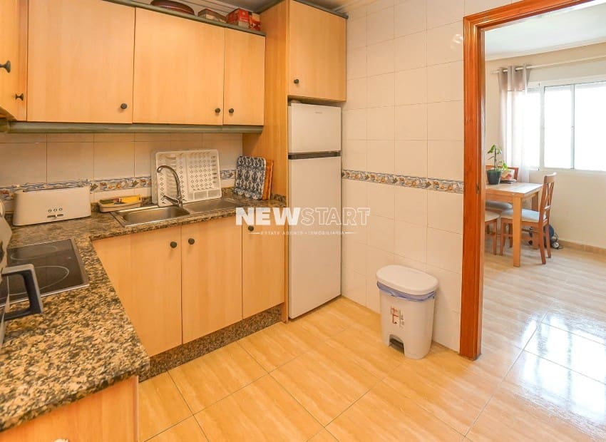3 sovrum Semi-fristående Villa till salu i Algorfa med pool - 215 000 € (Ref: 9944338)