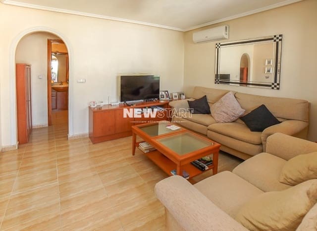 3 sovrum Semi-fristående Villa till salu i Algorfa med pool - 215 000 € (Ref: 9944338)