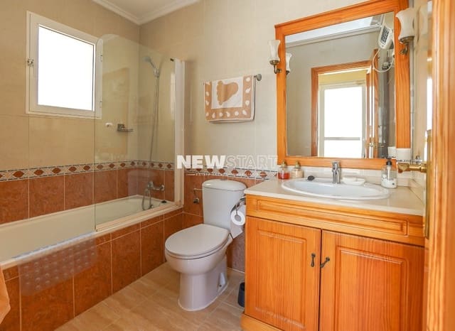 3 sovrum Semi-fristående Villa till salu i Algorfa med pool - 215 000 € (Ref: 9944338)