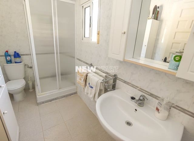 3 Zimmer Villa zu verkaufen in La Marina, Elche / Elx mit Pool Garage - 260.000 € (Ref: 9965678)