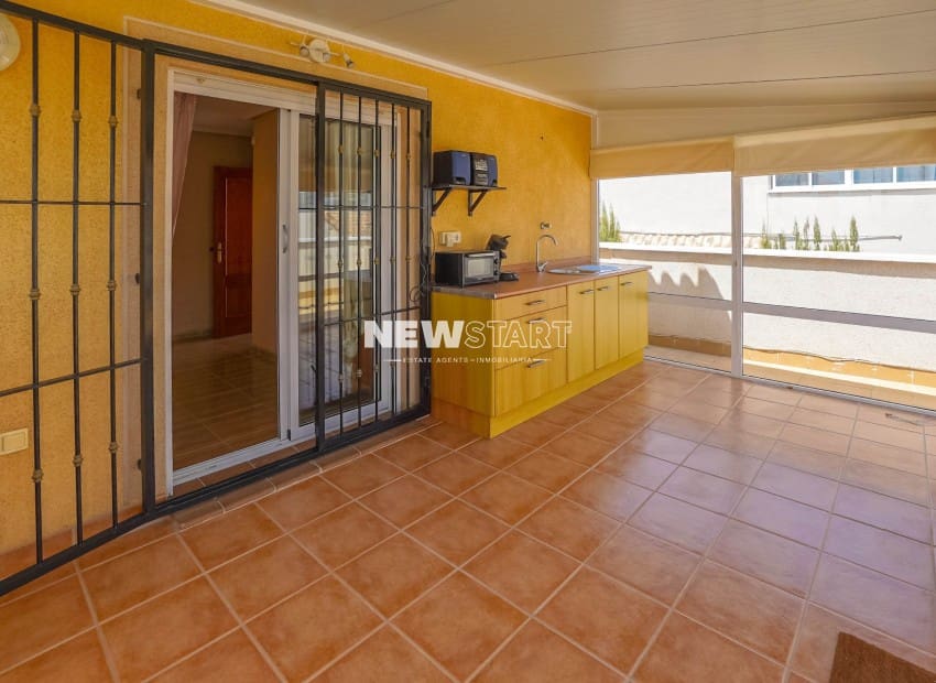 3 soverom Villa til salgs i La Marina med svømmebasseng - € 219 995 (Ref: 9989857)