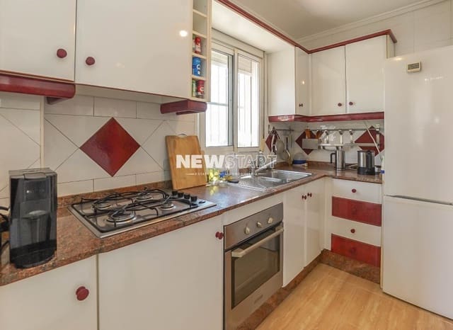 3 soverom Villa til salgs i La Marina, Elche / Elx med svømmebasseng - € 219 995 (Ref: 9989857)