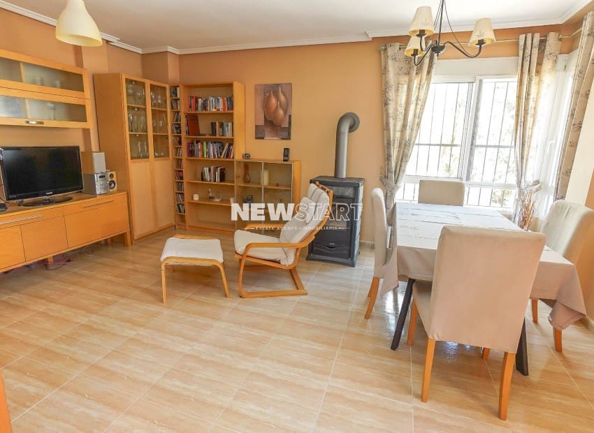 3 soverom Villa til salgs i La Marina med svømmebasseng - € 219 995 (Ref: 9989857)
