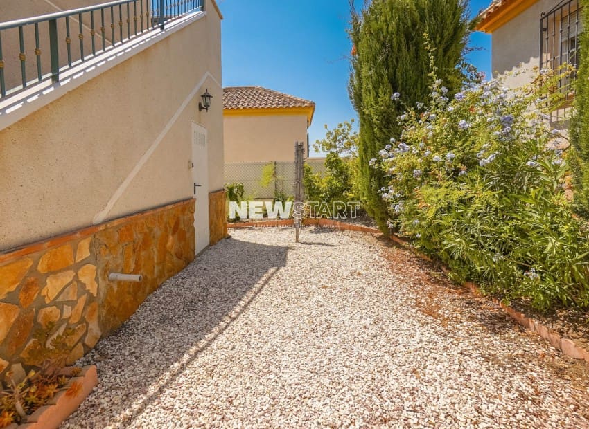 3 soverom Villa til salgs i La Marina med svømmebasseng - € 219 995 (Ref: 9989857)
