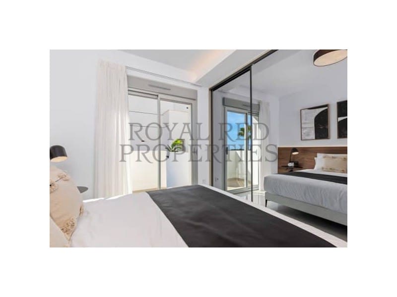 4 bedroom Villa for sale in Rojales - € 985,000 (Ref: 9253811)