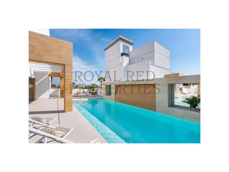 4 bedroom Villa for sale in Rojales - € 985,000 (Ref: 9253811)