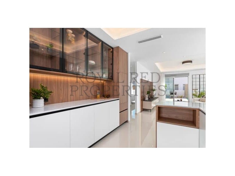 4 bedroom Villa for sale in Rojales - € 985,000 (Ref: 9253811)