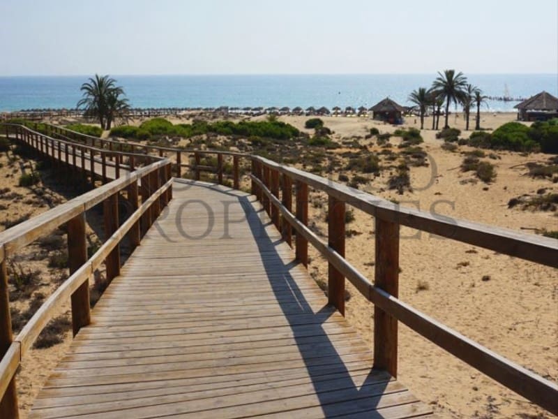 3 bedroom Villa for sale in Rojales - € 363,000 (Ref: 9262871)