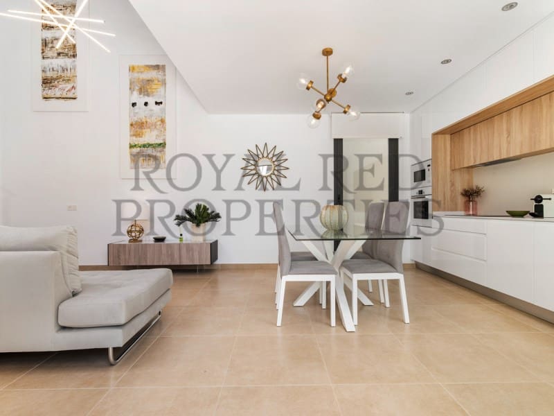 3 bedroom Villa for sale in Rojales with pool - € 283,900 (Ref: 9262875)