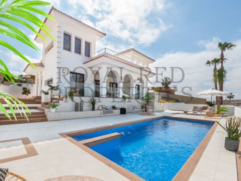 3 bedroom Villa for sale in Rojales - € 871,162 (Ref: 9262878)