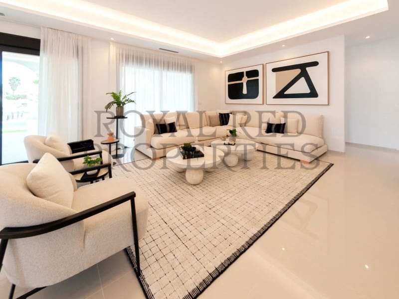 3 bedroom Villa for sale in Rojales - € 871,162 (Ref: 9262878)