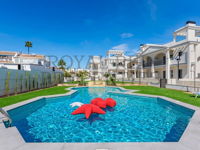 2 bedroom Apartment for sale in Rojales - € 310,500 (Ref: 9262880)