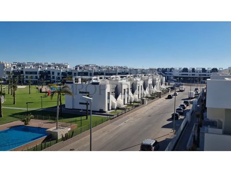 2 Zimmer Apartment zu verkaufen in El Raso mit Garage - 266.000 € (Ref: 9262881)