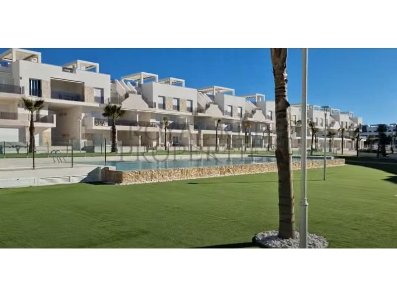 2 Zimmer Apartment zu verkaufen in El Raso mit Garage - 266.000 € (Ref: 9262881)