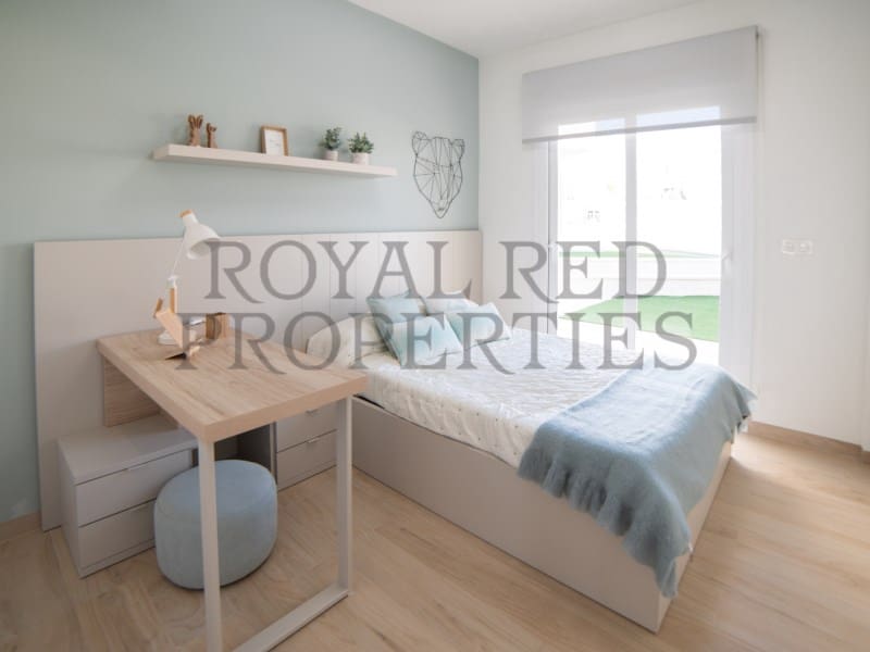 2 Zimmer Apartment zu verkaufen in El Raso mit Garage - 266.000 € (Ref: 9262881)