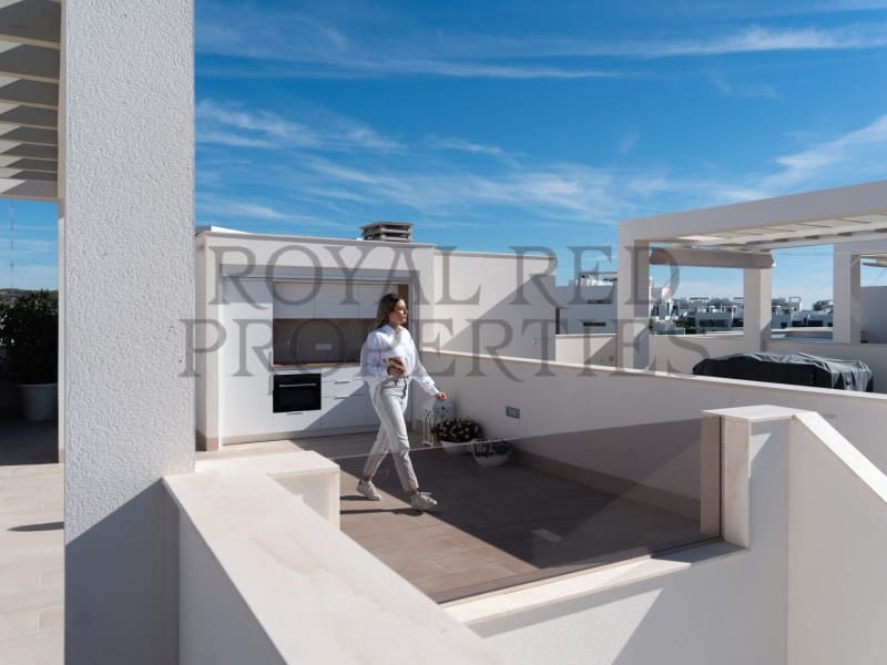 2 Zimmer Apartment zu verkaufen in El Raso mit Garage - 266.000 € (Ref: 9262881)