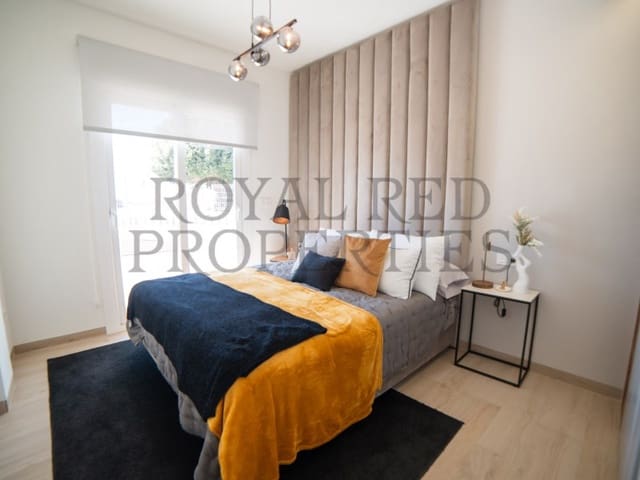 2 Zimmer Apartment zu verkaufen in El Raso, Guardamar del Segura mit Garage - 266.000 € (Ref: 9262881)