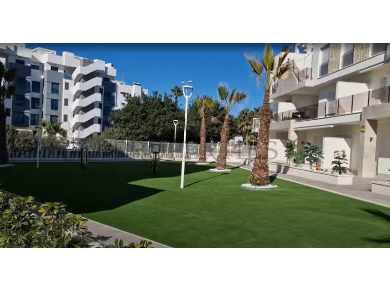 2 Zimmer Apartment zu verkaufen in El Raso mit Garage - 266.000 € (Ref: 9262881)